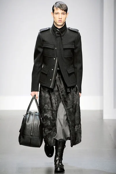 Look 22